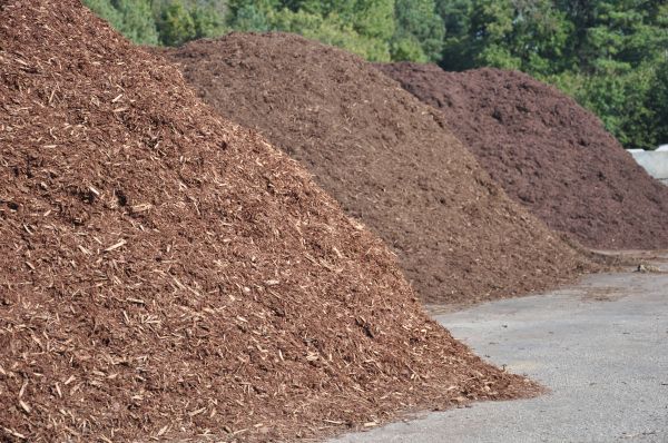 Brown Mulch Delivery in Manchester