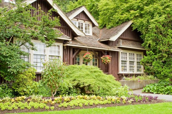 Log Home Landscaping in Manchester