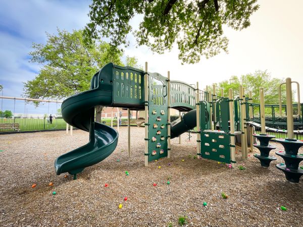 Playground Mulch Service in Manchester